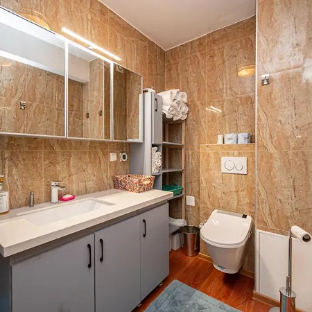Apartmán Family-friendly With Swimming Pool Sukosan, Zadar - 24349