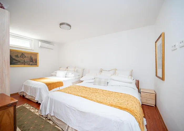 Appartement Family-friendly With Swimming Pool Sukosan, Zadar - 24349 Sukošan