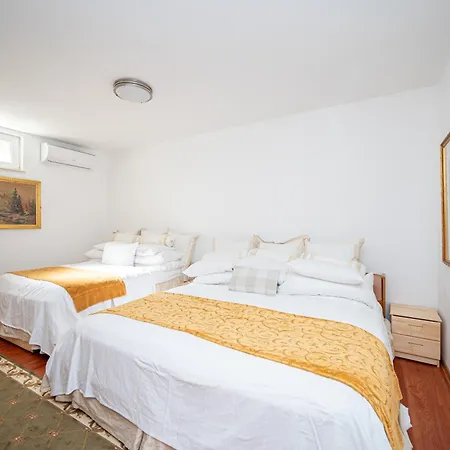 Διαμέρισμα Family-friendly With Swimming Pool Sukosan, Zadar - 24349 Sukošan