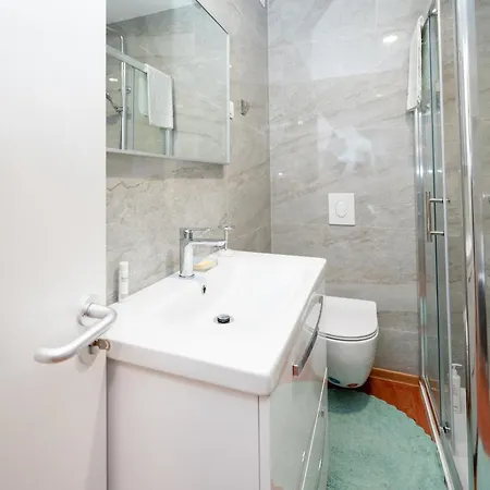 Daire Family-friendly With Swimming Pool Sukosan, Zadar - 24349 *