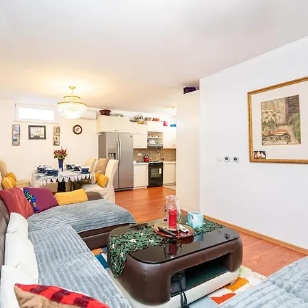 Daire Family-friendly With Swimming Pool Sukosan, Zadar - 24349