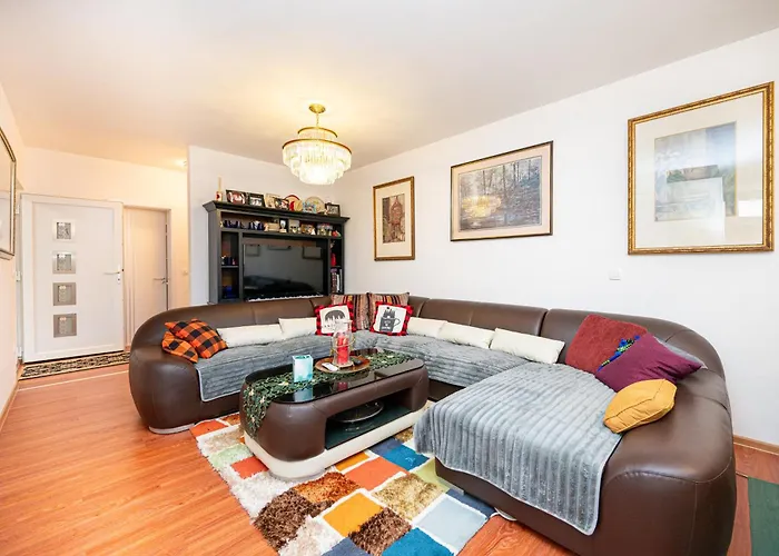 Family-friendly With Swimming Pool Sukosan, Zadar - 24349 Apartamento Sukošan