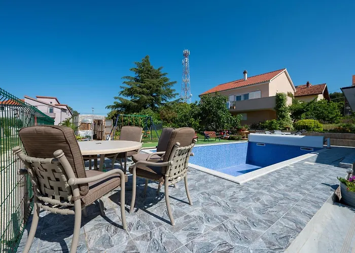 Family-friendly With Swimming Pool Sukosan, Zadar - 24349 * Sukošan