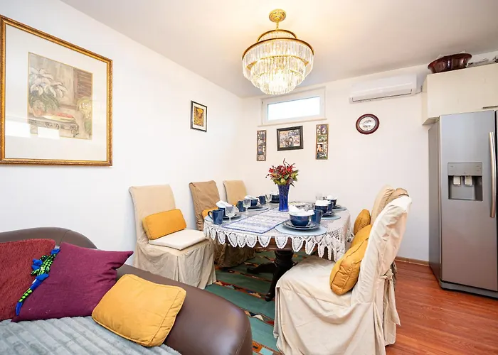 Family-friendly With Swimming Pool Sukosan, Zadar - 24349 Apartamento