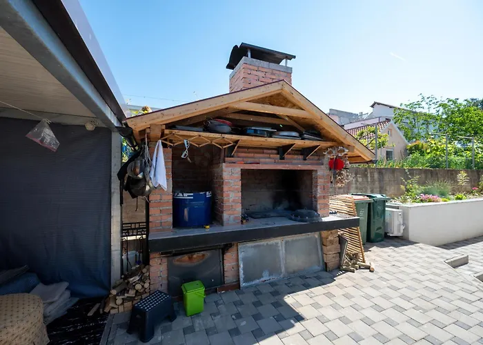 Family-friendly With Swimming Pool Sukosan, Zadar - 24349 Apartamento Sukošan